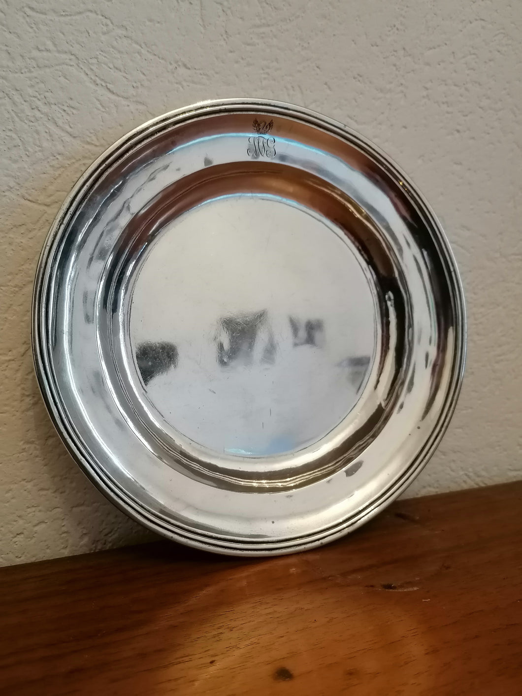 Plat Genevois ancien en argent .