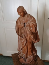 Charger l&#39;image dans la galerie, Sainte Vierge statue Française.
