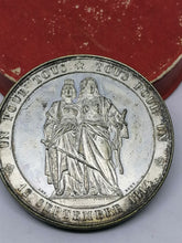Charger l&#39;image dans la galerie, Médaille 50ème de Genève à la Suisse.
