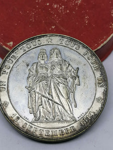 Médaille 50ème de Genève à la Suisse.