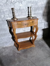 Charger l&#39;image dans la galerie, Console Louis Philippe 3 plateaux
