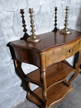 Charger l&#39;image dans la galerie, Console Louis Philippe 3 plateaux
