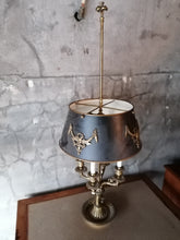 Charger l&#39;image dans la galerie, Rare Lampe bouillote Empire en bronze
