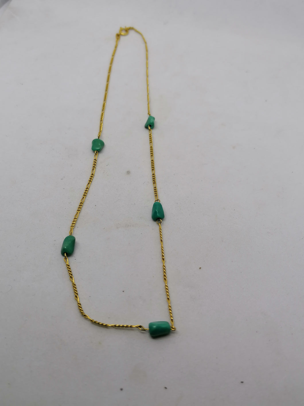 Collier doré et turquoise ancien