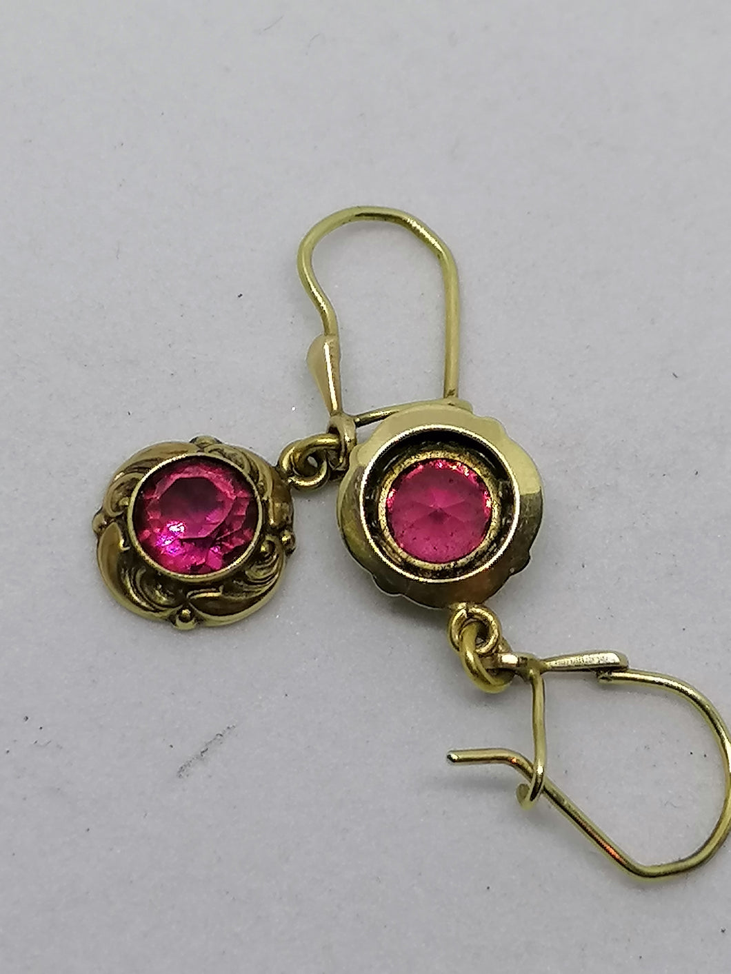 Paire de boucle d'oreille or bas titre