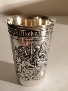 Serie de 6 gobelets de tir cantonaux en argent