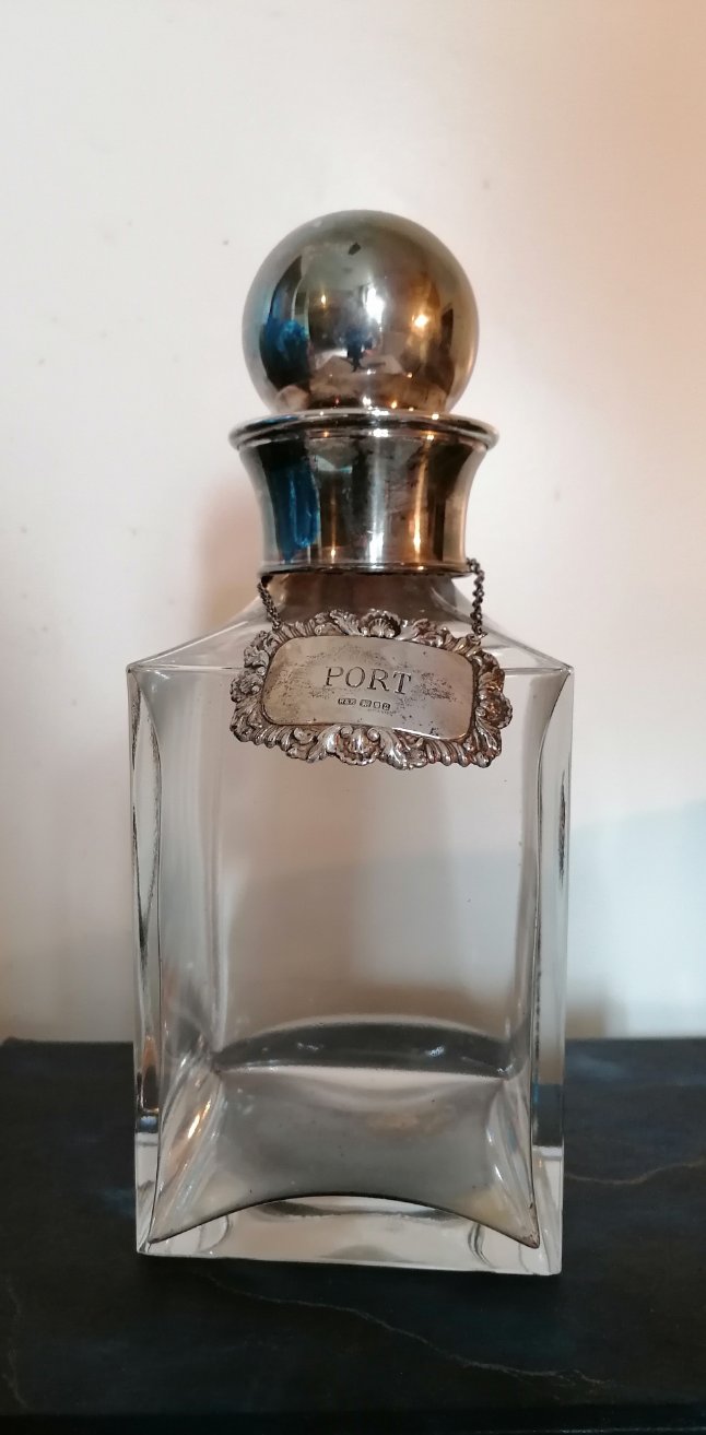 Carafe à whisky en cristal et col argenté