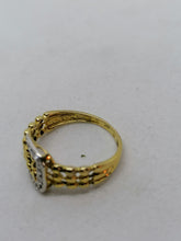 Charger l&#39;image dans la galerie, Petite bague boucle de ceinture en argent doré
