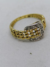 Charger l&#39;image dans la galerie, Petite bague boucle de ceinture en argent doré
