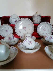 Service à thé 18ème  en porcelaine Chinoise (compagnie des Indes)