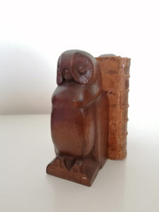 Paire de presse livre en bois sculpté dépoque art déco. Signé Bolle