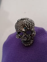 Charger l&#39;image dans la galerie, Bague Tête de mort
