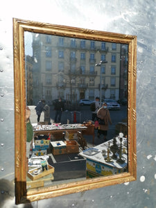 Joli miroir style Louis XVI