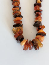 Charger l&#39;image dans la galerie, Collier en ambre
