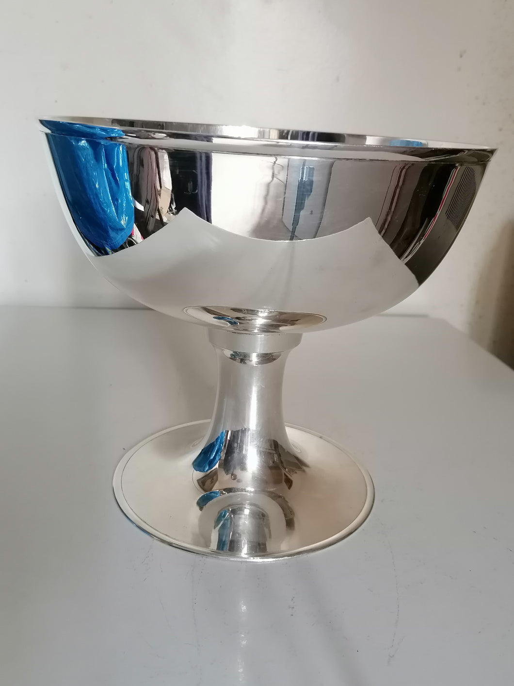 coupe sur pied argenté