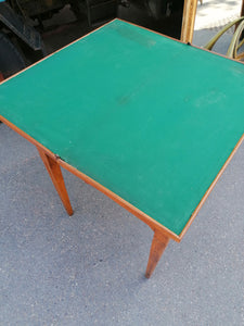 table à jeu d'époque Louis XVI dessus échequier