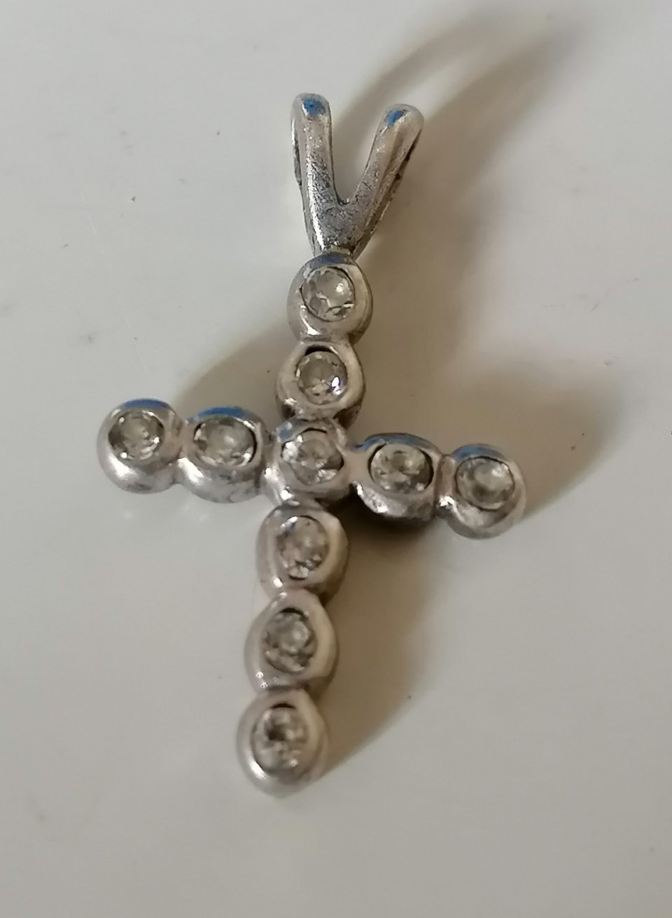 Petite croix pendentif 