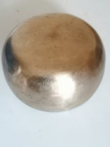 Ancien bol chantant tibétain en bronze