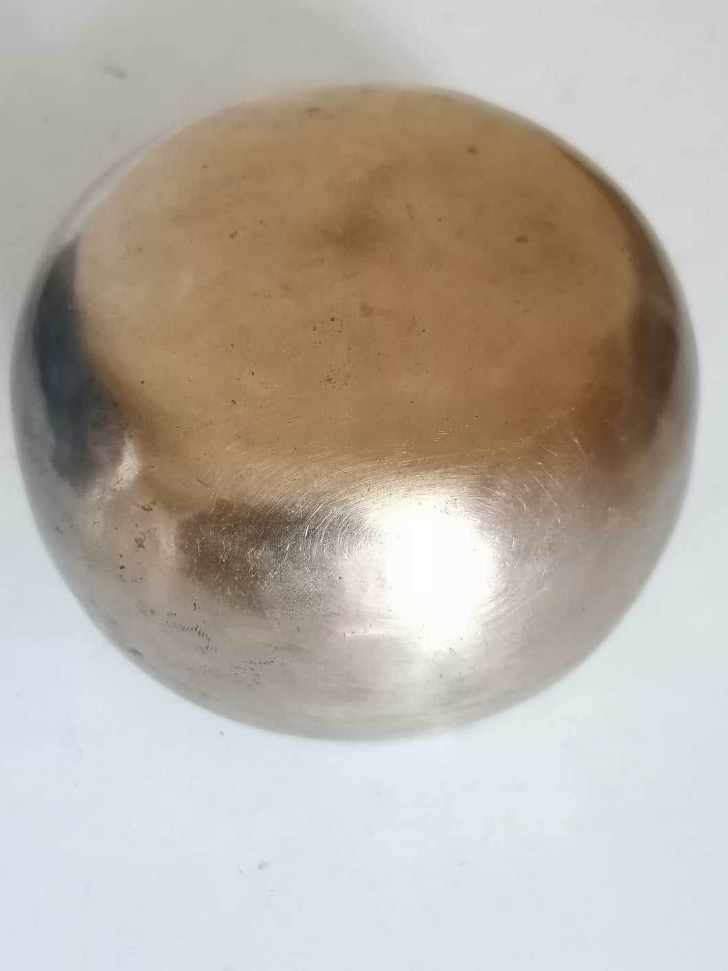 Ancien bol chantant tibétain en bronze