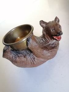 Petit ours en bois sculpté de Brienz.