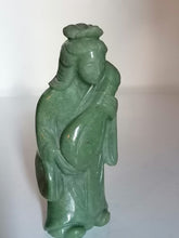 Charger l&#39;image dans la galerie, Statuette chinoise en néphrite.
