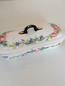 Boite à savon ancienne  en porcelaine peinte
