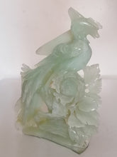 Charger l&#39;image dans la galerie, Statue en jade, oiseau  du paradis Chinois
