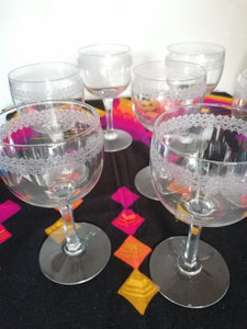 7 grands verres à vin rouge en cristal