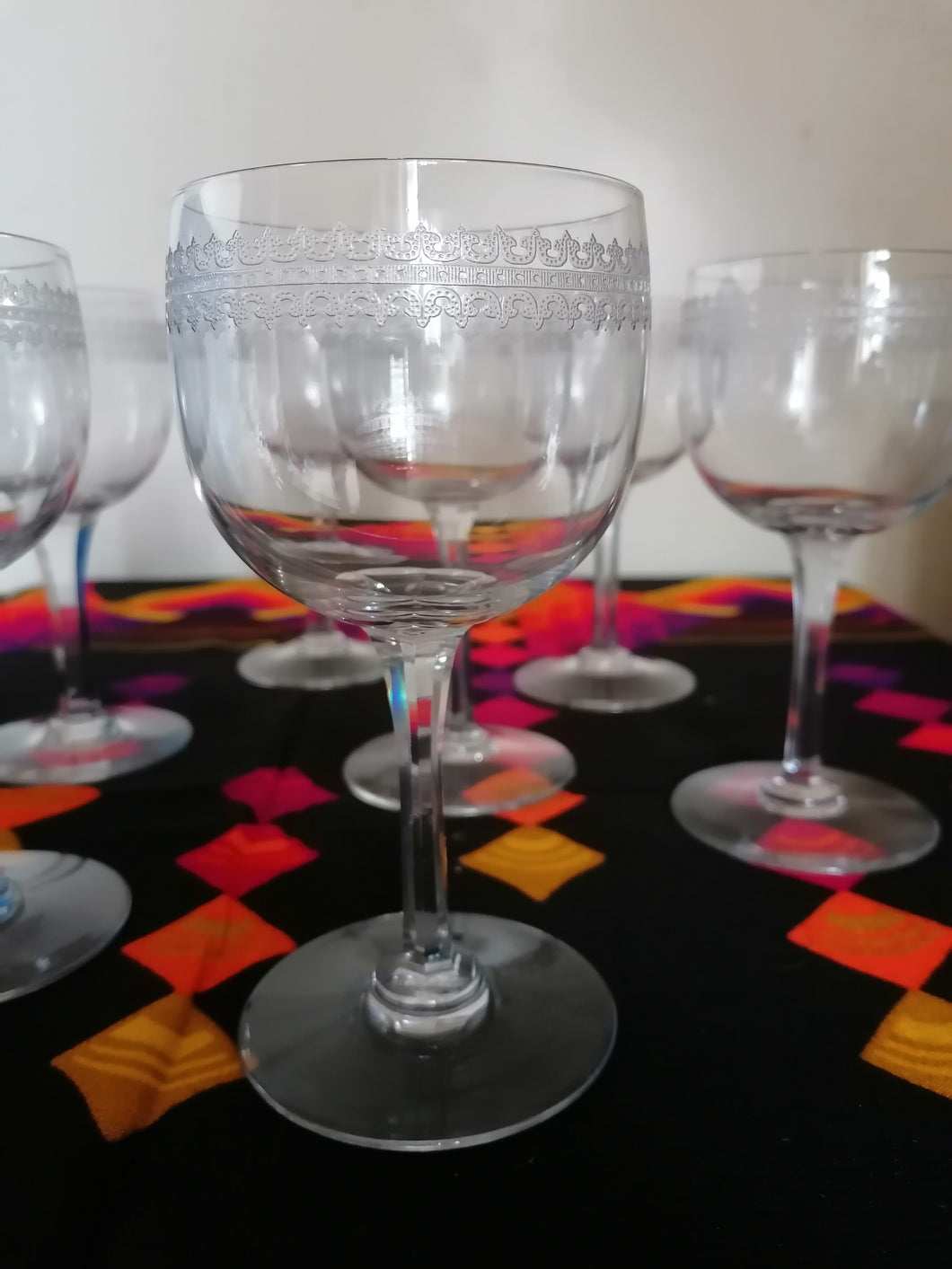 7 grands verres à vin rouge en cristal