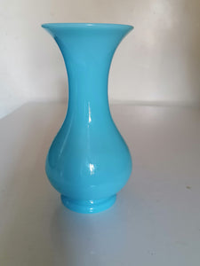 Opaline bleu vase ancien