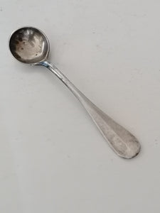 Rare petite cuillère ancienne