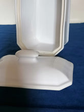 Charger l&#39;image dans la galerie, Terrine à foie gras en faïence
