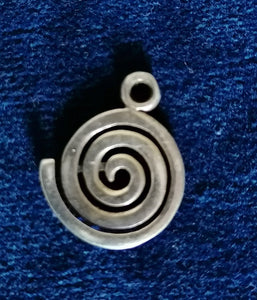Pendentif en argent spirale