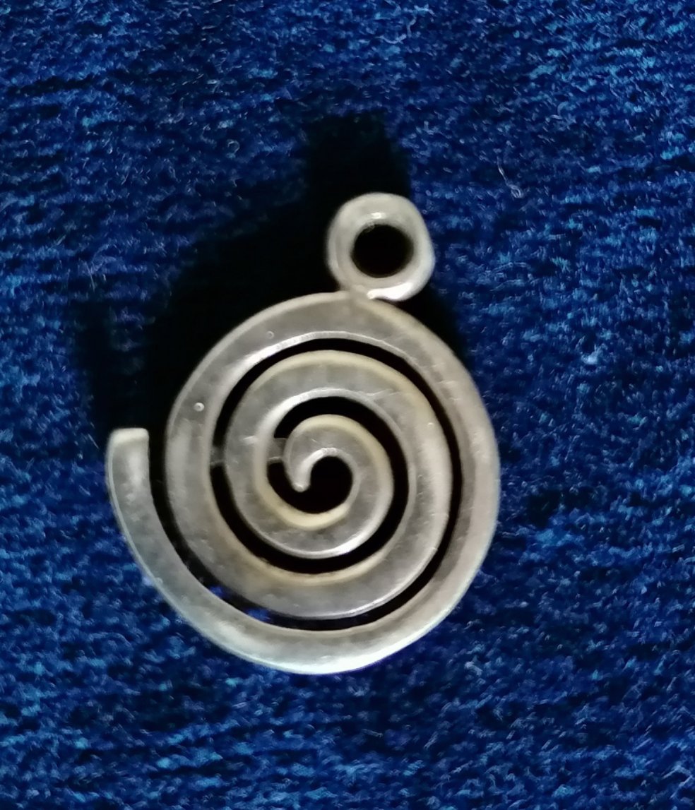 Pendentif en argent spirale