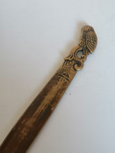 Charger l&#39;image dans la galerie, JUST ANDERSON Coupe papier en bronze design
