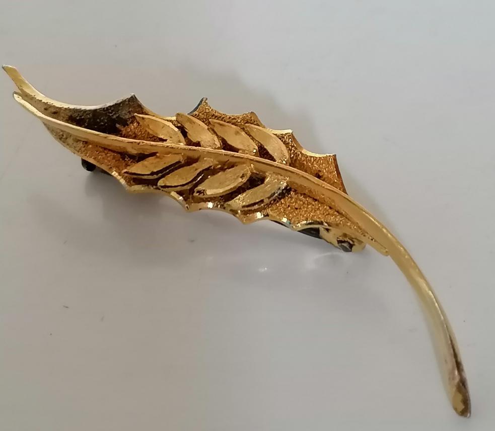 Broche feuille  argent doré 