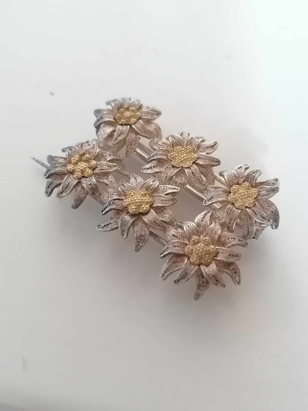 Edelweiss broche costume traditionnel Suisse