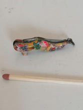 Charger l&#39;image dans la galerie, Petit couteau de collection en forme de chaussure
