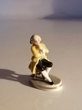 Charger l&#39;image dans la galerie, Vieux Vienne, figurine en porcelaine

