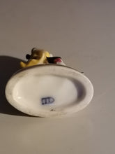Charger l&#39;image dans la galerie, Vieux Vienne, figurine en porcelaine
