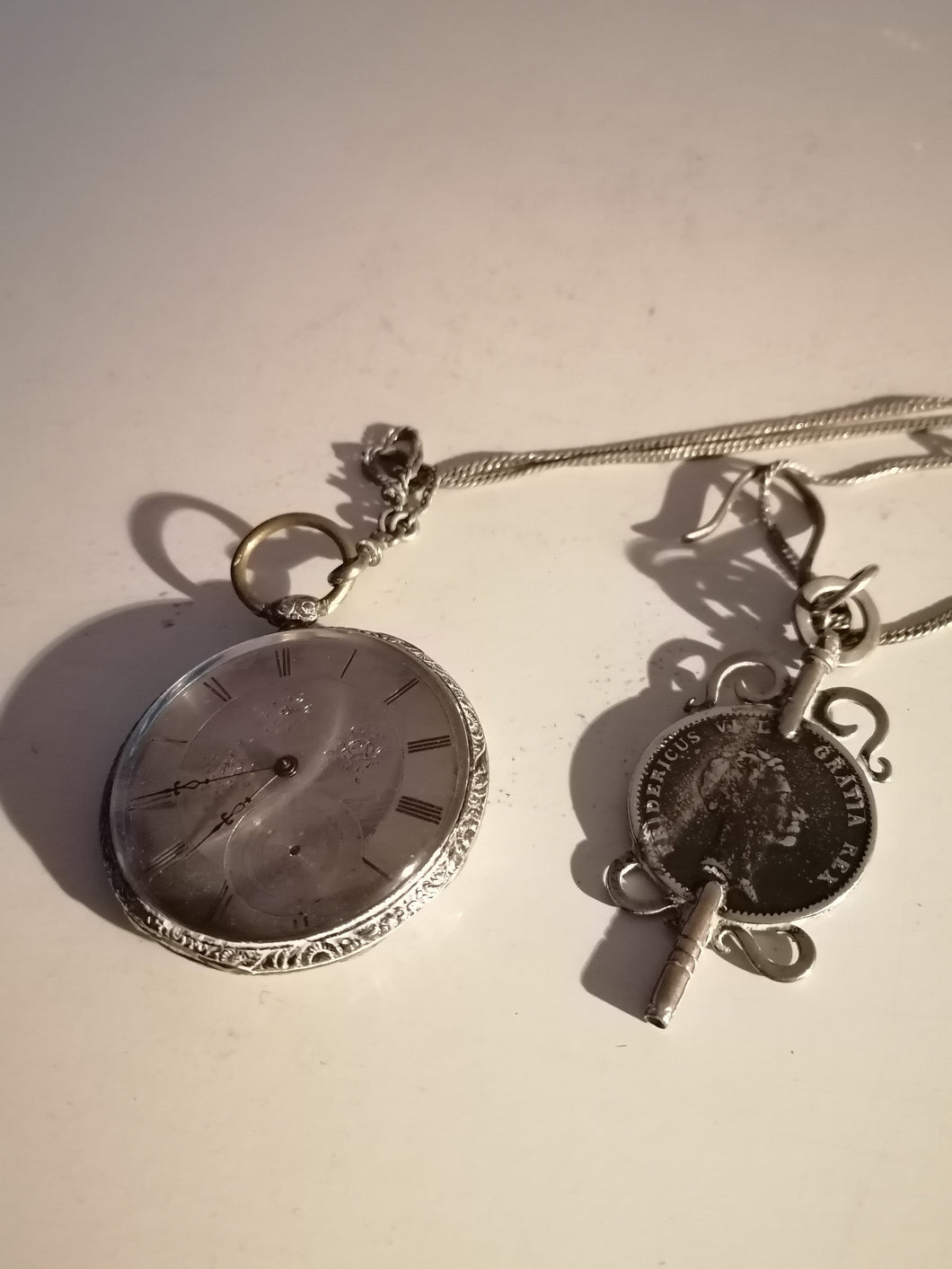 Montre gousset  mécanique ancienne en argent