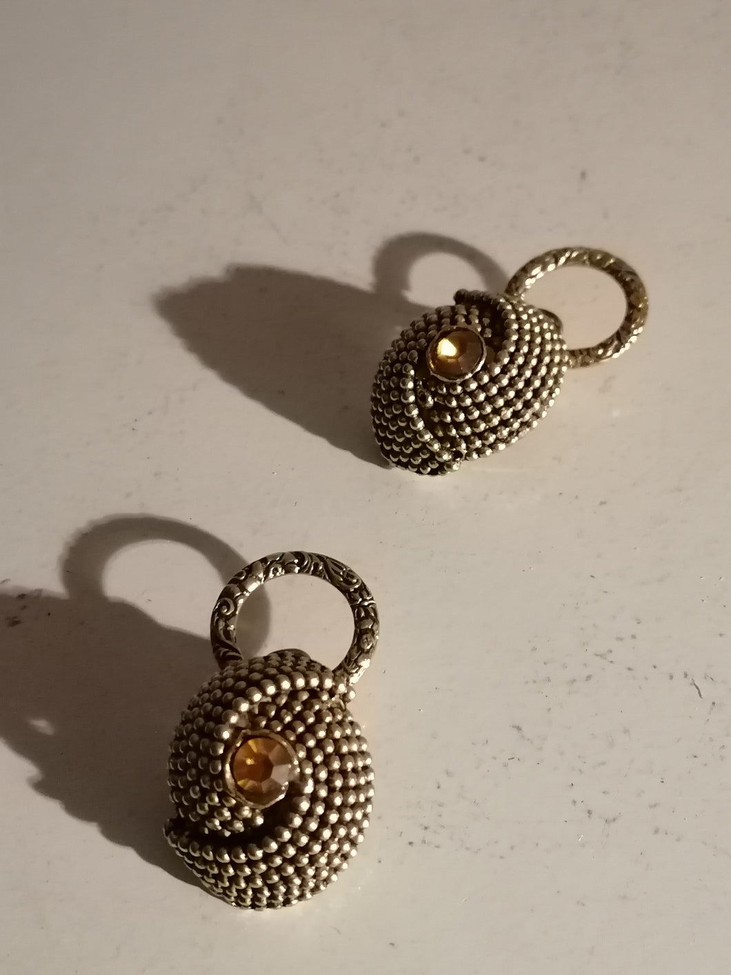Sr Tropez Clip d'oreille vintage doré
