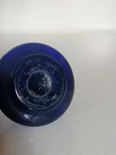Charger l&#39;image dans la galerie, Petit vase 19ème  en opaline bleu, 
