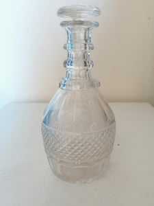 Carafe d'époque Louis PH. en cristal taillé