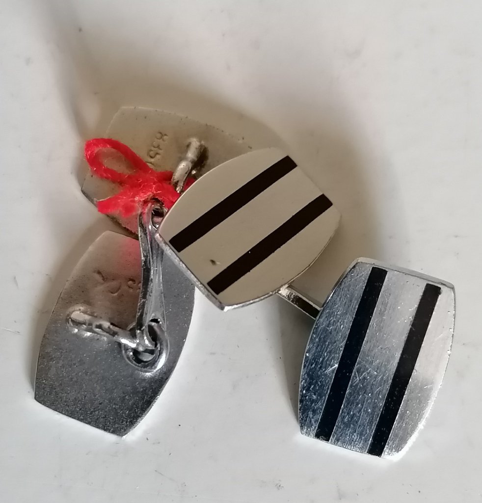 Paire de bouton de manchette en argent vintage. 