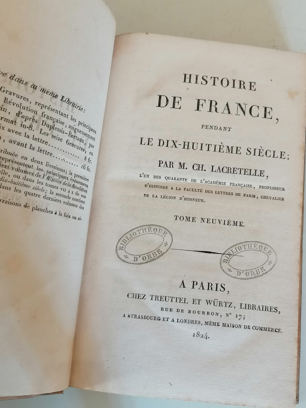 14 volumes Histoire de France par Lacretelle, bon état général. 