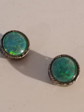 Charger l&#39;image dans la galerie, Opale et argent, clips d&#39;oreille
