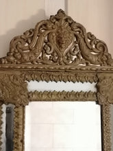 Charger l&#39;image dans la galerie, Miroir Louis XIV 19ème siècle en laiton repoussé
