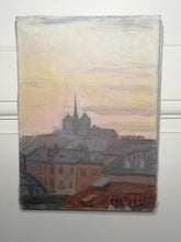 Charger l&#39;image dans la galerie, Edmond Bornand peintre Suisse, vue de la vielle ville de Genève et sa cathédrale au couché de soleil rosé 
