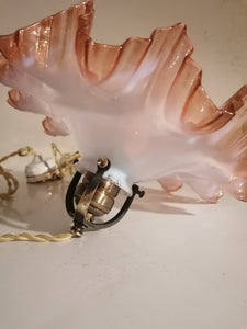 Lampe suspension ancienne, avec globe en verre opaline